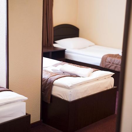 Grand Sport Hotel Brovary Eksteriør bilde