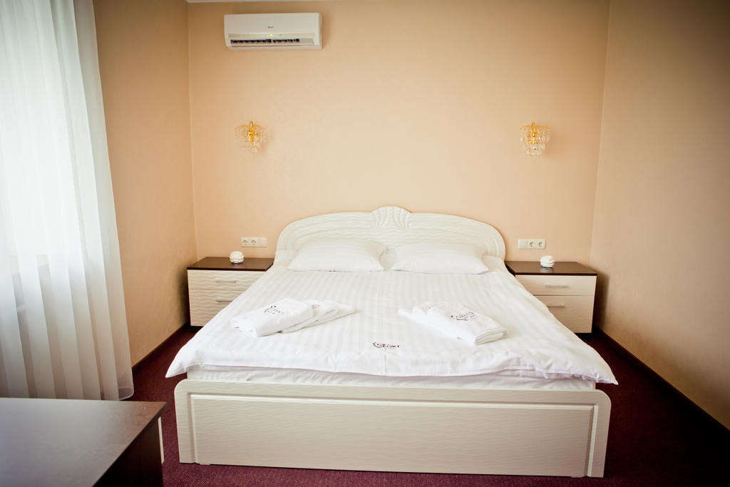 Grand Sport Hotel Brovary Rom bilde