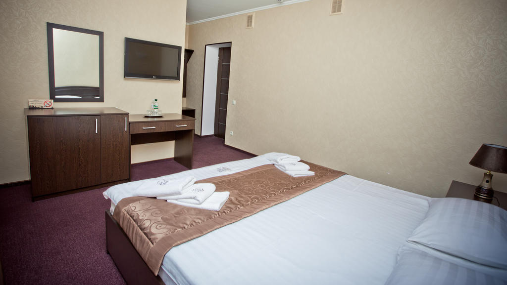 Grand Sport Hotel Brovary Rom bilde
