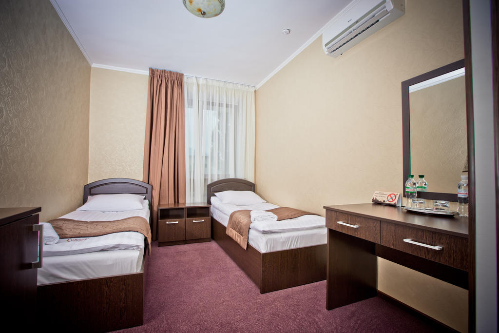 Grand Sport Hotel Brovary Rom bilde