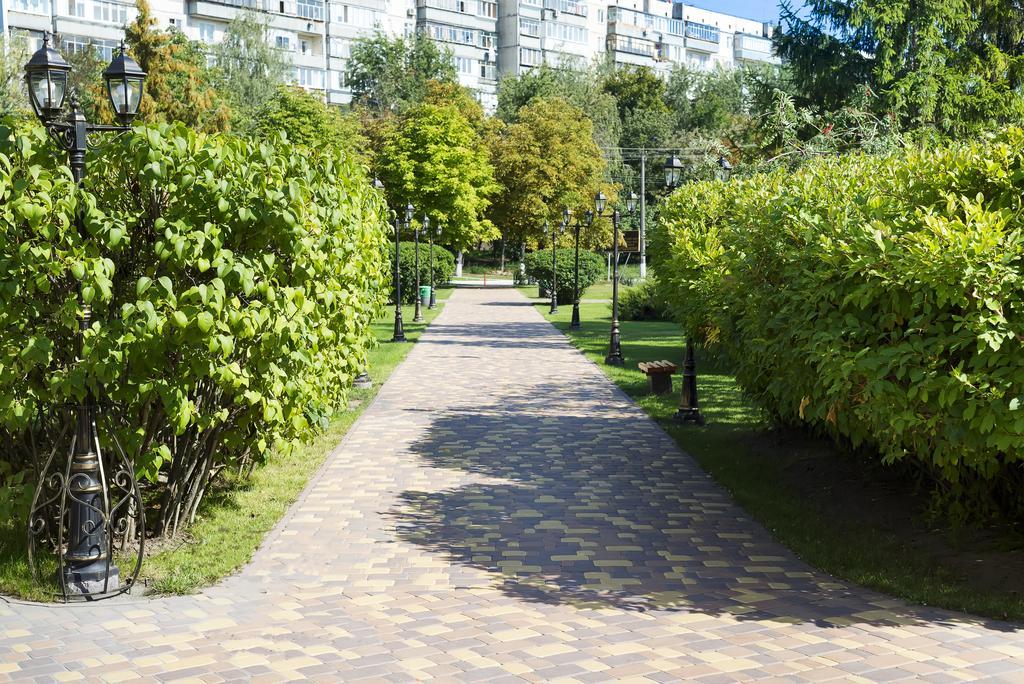 Grand Sport Hotel Brovary Eksteriør bilde